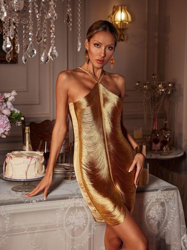 Vestido Curto Luxe - Imagem 4